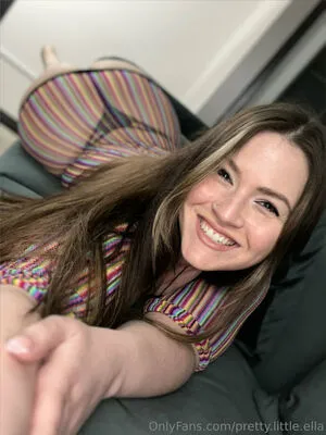 Pretty Little Ella OnlyFans Leaked Free Thumbnail Picture - #AwUYSj1dDy