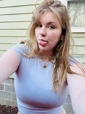Prettyblondie00 OnlyFans Leaked Free Thumbnail Picture - #RUklomtsJr