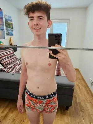 Prettyboi2000x OnlyFans Leaked Free Thumbnail Picture - #ZZyxfUJ8cw