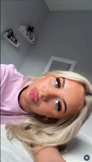 Prettyeyesels OnlyFans Leaked Free Thumbnail Picture - #THhM121WKg