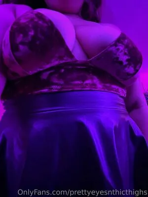 Prettyeyesnthicthighs OnlyFans Leaked Free Thumbnail Picture - #MOp7vUAL9G