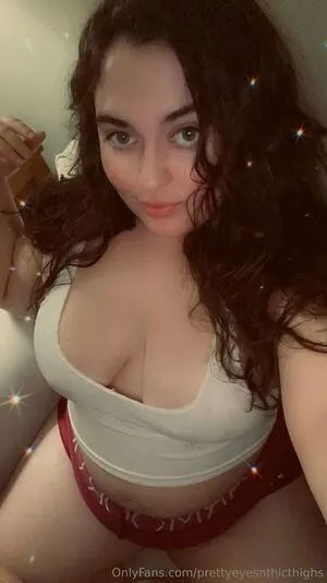 Prettyeyesnthicthighs OnlyFans Leaked Free Thumbnail Picture - #VZNfiDsG28