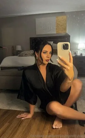 Prettyeyesprettytoes OnlyFans Leaked Free Thumbnail Picture - #JnTKaKOWDW