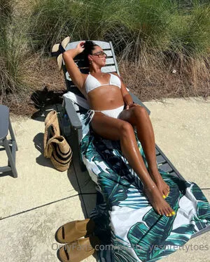 Prettyeyesprettytoes OnlyFans Leaked Free Thumbnail Picture - #oJwghrIGTS