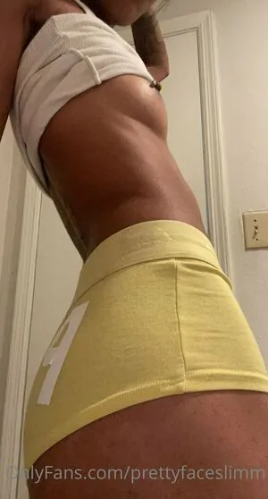 Prettyfaceslimm OnlyFans Leaked Free Thumbnail Picture - #4RKRNvDoA0