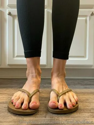 Prettyfeet Andface OnlyFans Leaked Free Thumbnail Picture - #97YRCPzs4T