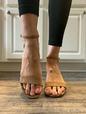 Prettyfeet Andface OnlyFans Leaked Free Thumbnail Picture - #u8kyGQeDXV