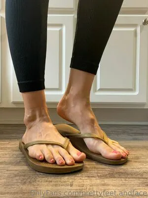 Prettyfeet Andface OnlyFans Leaked Free Thumbnail Picture - #zbobp6kTyn