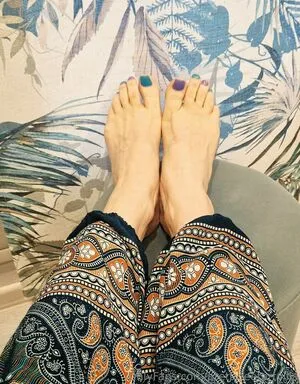 Prettyfeetartvilla OnlyFans Leaked Free Thumbnail Picture - #vlMpuWhNY4