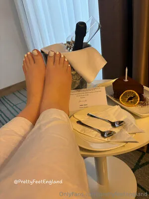 Prettyfeetengland OnlyFans Leaked Free Thumbnail Picture - #RARihpHTOJ