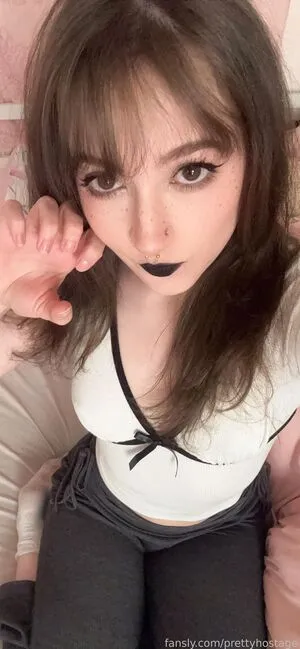 prettyhostage OnlyFans Leaked Free Thumbnail Picture - #d6QE1eTyyS