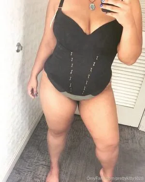 Prettykitty1028 OnlyFans Leaked Free Thumbnail Picture - #7ATfuFF1JL