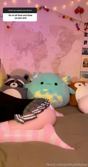 Prettykkittykatt OnlyFans Leaked Free Thumbnail Picture - #4E6Ntk47P9