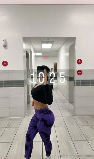 Prettylillu OnlyFans Leaked Free Thumbnail Picture - #429cT4wBRL