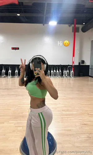 Prettylillu OnlyFans Leaked Free Thumbnail Picture - #rSnD0MFXq3