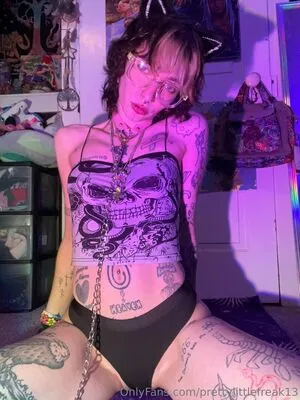 Prettylittlefreak13 OnlyFans Leaked Free Thumbnail Picture - #BzIztRta55