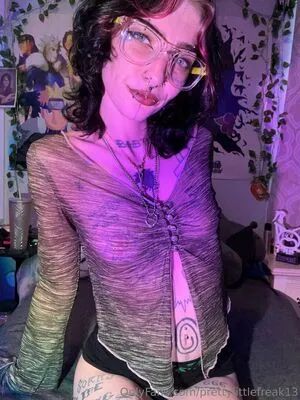 Prettylittlefreak13 OnlyFans Leaked Free Thumbnail Picture - #GWnIXLhbHC