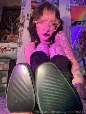 Prettylittlefreak13 OnlyFans Leaked Free Thumbnail Picture - #ISHiFu4lbK