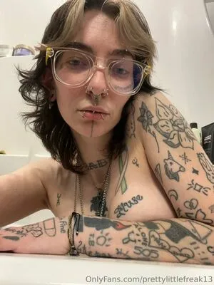Prettylittlefreak13 OnlyFans Leaked Free Thumbnail Picture - #ITaknebiIB