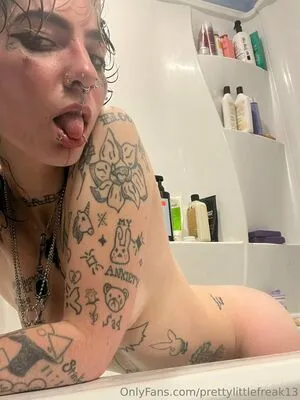 Prettylittlefreak13 OnlyFans Leaked Free Thumbnail Picture - #ROcdCHG1NK