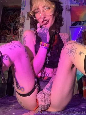 Prettylittlefreak13 OnlyFans Leaked Free Thumbnail Picture - #RZwhynkJ05