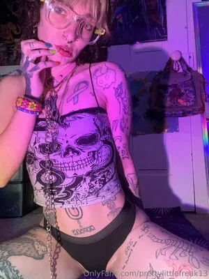 Prettylittlefreak13 OnlyFans Leaked Free Thumbnail Picture - #U41qLDQ3Dz
