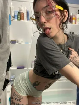 Prettylittlefreak13 OnlyFans Leaked Free Thumbnail Picture - #VxLX5dXfRw