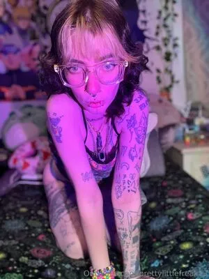 Prettylittlefreak13 OnlyFans Leaked Free Thumbnail Picture - #aqzlsEcotS