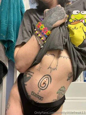 Prettylittlefreak13 OnlyFans Leaked Free Thumbnail Picture - #elbNuRvAD3