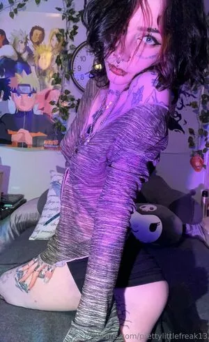 Prettylittlefreak13 OnlyFans Leaked Free Thumbnail Picture - #jcvmwPBg22