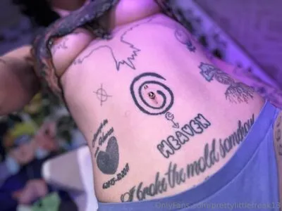 Prettylittlefreak13 OnlyFans Leaked Free Thumbnail Picture - #laP2NJdfzb