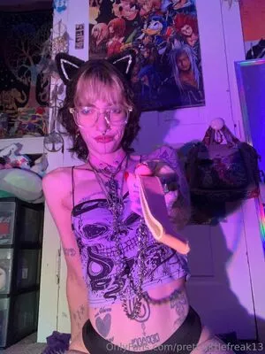 Prettylittlefreak13 OnlyFans Leaked Free Thumbnail Picture - #rqIceuKXjw