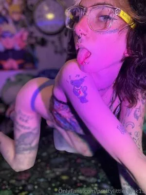 Prettylittlefreak13 OnlyFans Leaked Free Thumbnail Picture - #t0Nsz1PAlL