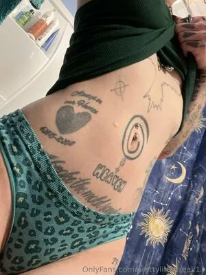 Prettylittlefreak13 OnlyFans Leaked Free Thumbnail Picture - #tGbkrLGaqf