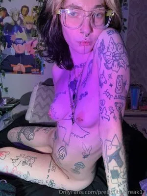 Prettylittlefreak13 OnlyFans Leaked Free Thumbnail Picture - #xeg0pwIiDr