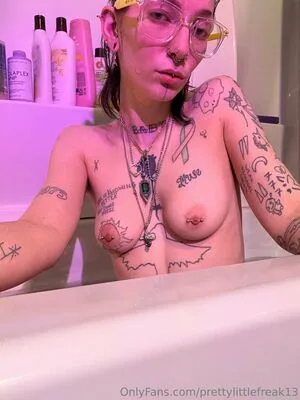Prettylittlefreak13 OnlyFans Leaked Free Thumbnail Picture - #ydNmgMK9tq