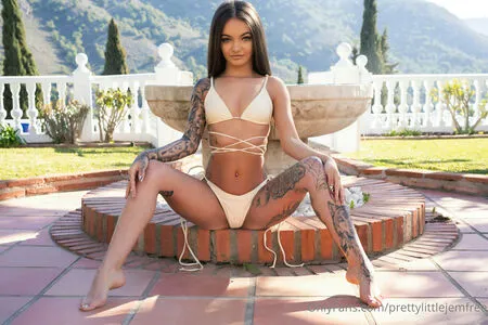 Prettylittlejemfree OnlyFans Leaked Free Thumbnail Picture - #3GW8CNzICs