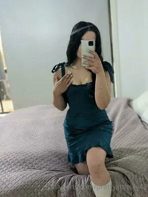 Prettylittlelily48 OnlyFans Leaked Free Thumbnail Picture - #5hUdU91Ft4