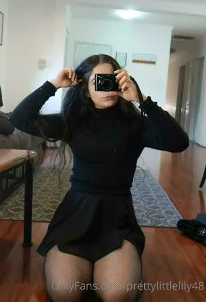 Prettylittlelily48 OnlyFans Leaked Free Thumbnail Picture - #P0CJ5jxMcb