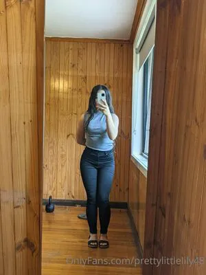 Prettylittlelily48 OnlyFans Leaked Free Thumbnail Picture - #ZtOLL8MX2f