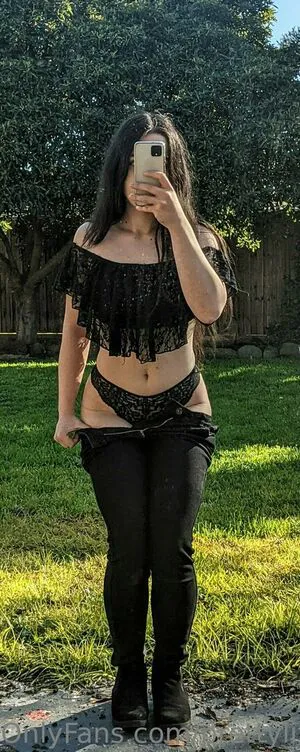 Prettylittlelily48 OnlyFans Leaked Free Thumbnail Picture - #jlQIkyykcX