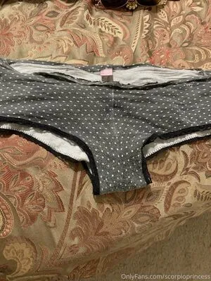 Prettynhung OnlyFans Leaked Free Thumbnail Picture - #PcAu8LKZ12