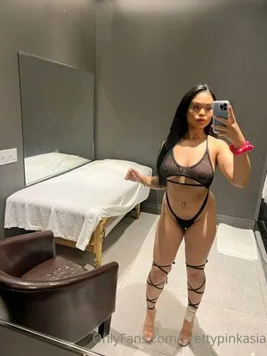 Prettypinkasia OnlyFans Leaked Free Thumbnail Picture - #M8K7H8Y5aq
