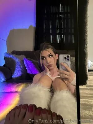 Prettypinkuziii OnlyFans Leaked Free Thumbnail Picture - #sSra8CsJLg