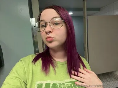 Prettypixfree OnlyFans Leaked Free Thumbnail Picture - #Tq9JMrF0ZF