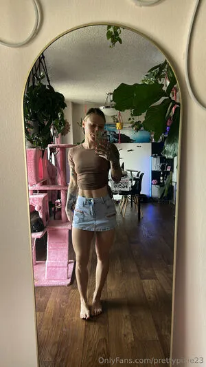 Prettypixie23 OnlyFans Leaked Free Thumbnail Picture - #PlzpYIpOMD
