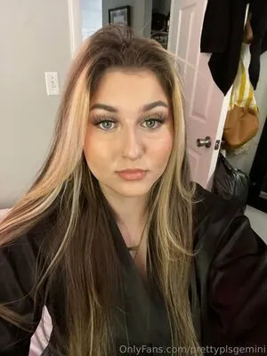 Prettyplsgemini OnlyFans Leaked Free Thumbnail Picture - #yLu3PhBNNX