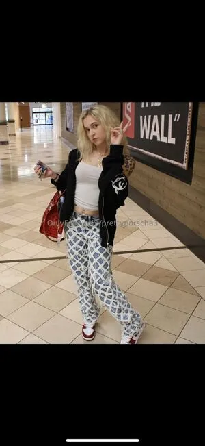 Prettyporscha3 OnlyFans Leaked Free Thumbnail Picture - #TfEkbrUdag