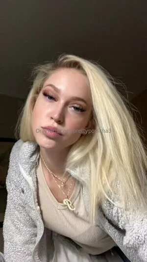 Prettyporscha3 OnlyFans Leaked Free Thumbnail Picture - #dDNjwCEWwI