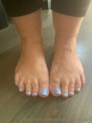 Prettyporterfeet OnlyFans Leaked Free Thumbnail Picture - #sM2iEKkAj9